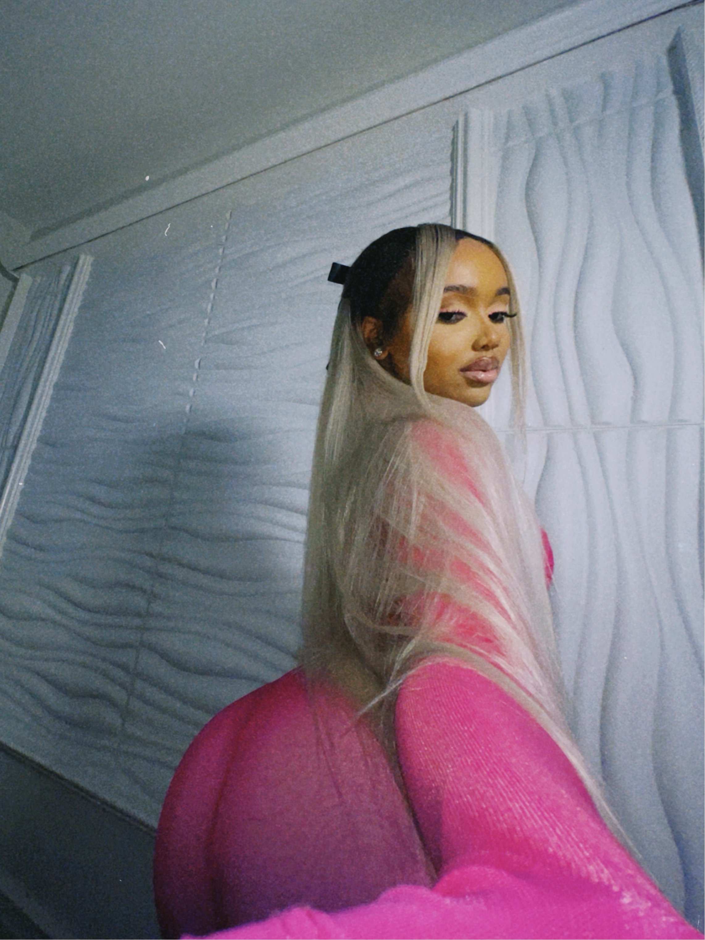 Mesh Me? Legging - Hot Pink